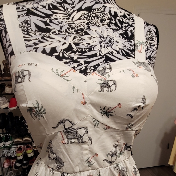 Elephant palm tree baby doll dress sweatheart neckline novelty print boho - Picture 9 of 12